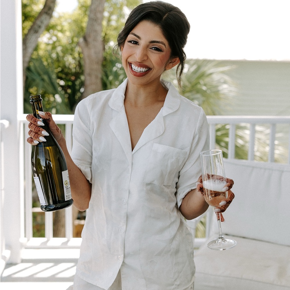 Elegant White Short Sleeve Blouse - WORN ONCE
